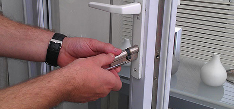 Commercial Door Lock Repair in Poway